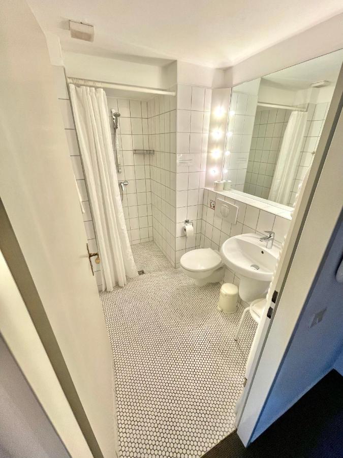 Hotel Pension Linz บึล ภายนอก รูปภาพ